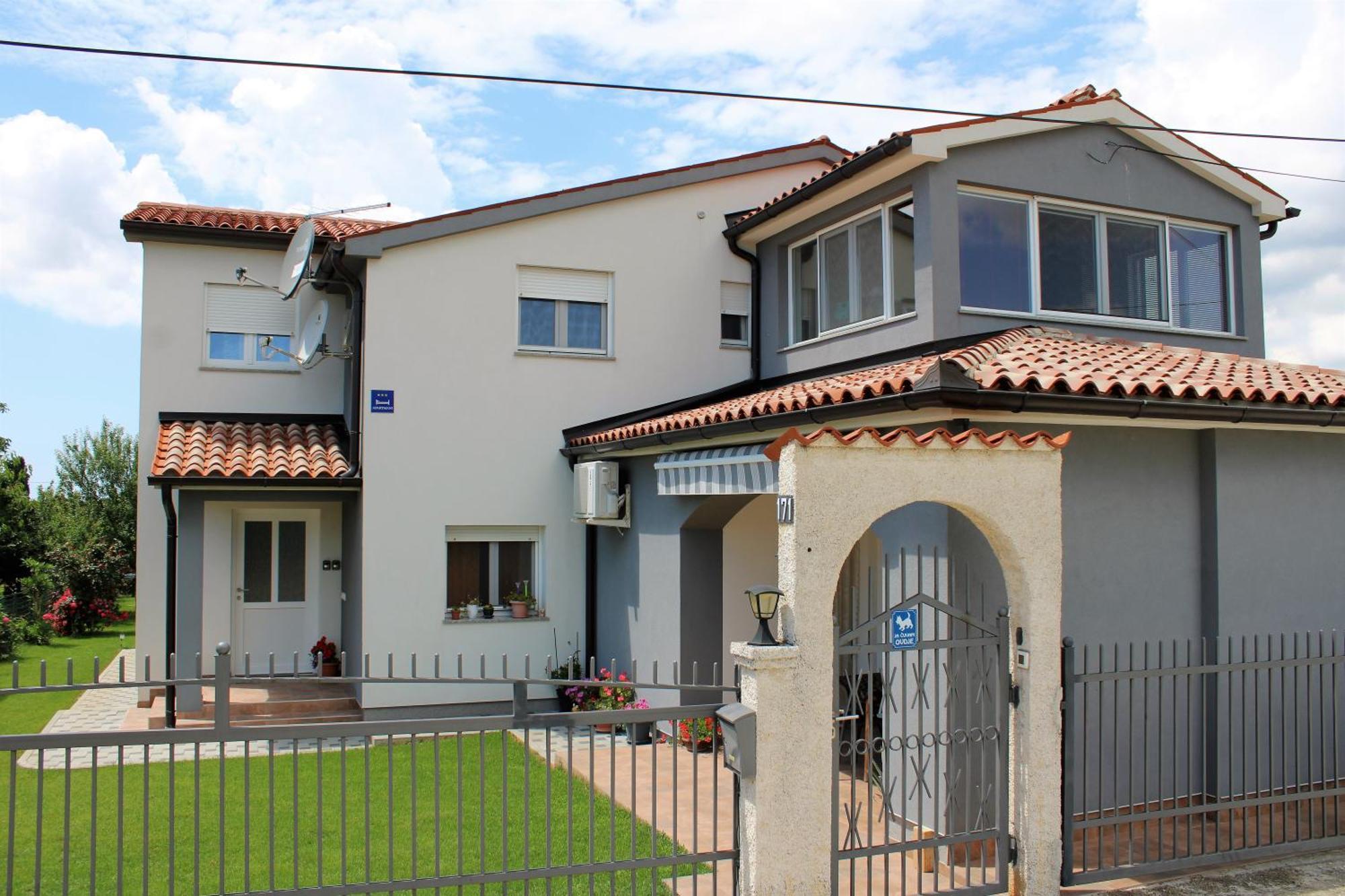 Apartments Nelle Pula Ngoại thất bức ảnh