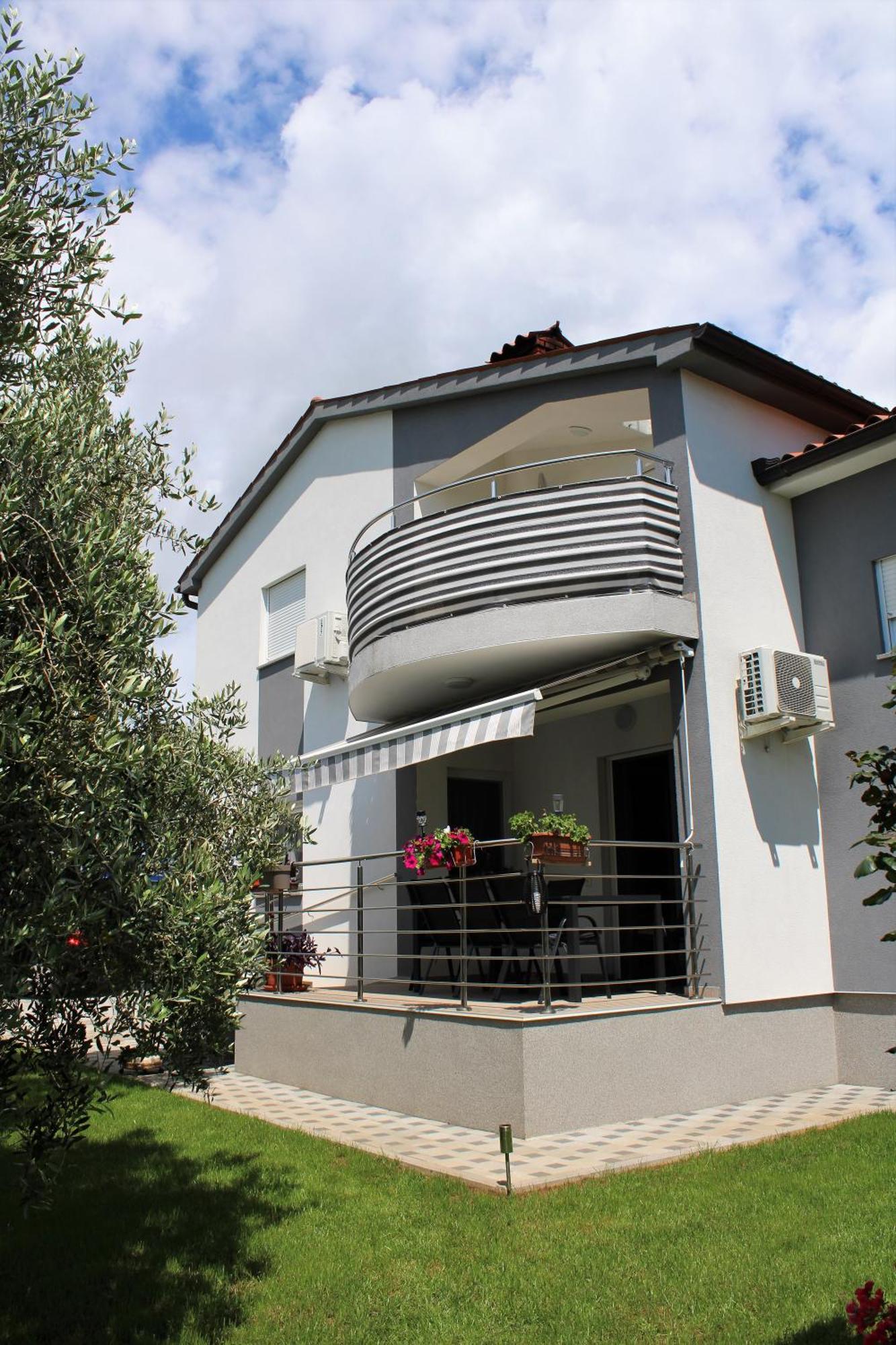 Apartments Nelle Pula Ngoại thất bức ảnh